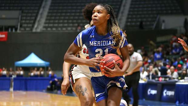 2020 Basketball Semifinals
